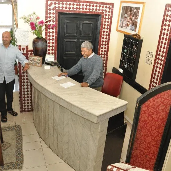 Hotel Boustane, hotel v mestu Oulad Bouʼabid