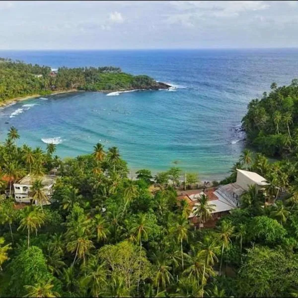 Clear Point Studio, hotel v destinaci Dikwella