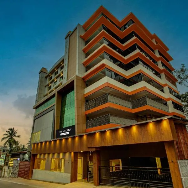 Super Townhouse Madgaon, hotel v destinaci Raia