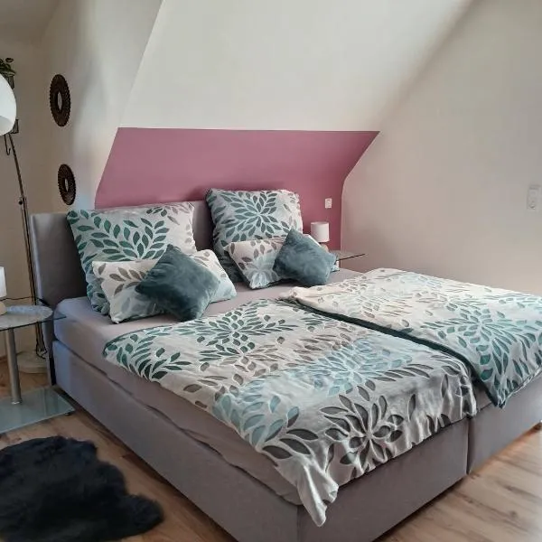 Ferienwohnung Vögnitz, hotel em Sulzheim