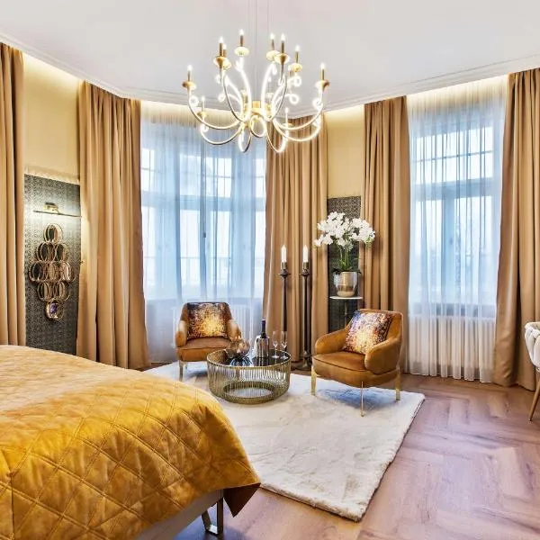 Mestský Hotel Ďumbier, hotel v Brezne