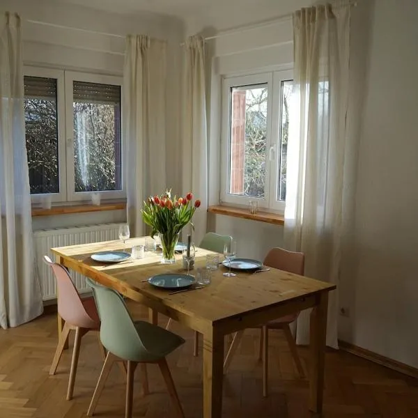 Gemütliche Wohnung in unmittelbarer Nähe zum See, отель в городе Марклеберг