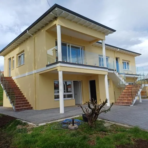 Apartamentos Suances - Hinojedo 3000, hotel em Viveda