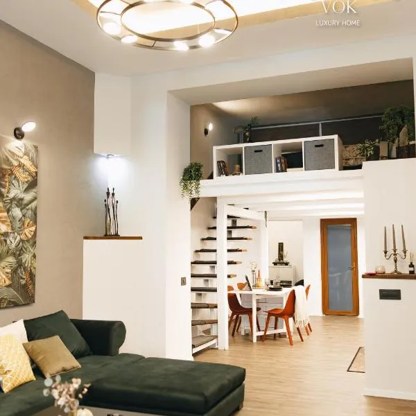 VOK Luxury Home I Tropical Living I 2 Levels Loft, hotel a Arad