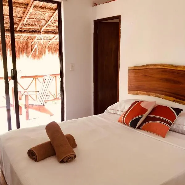 Cabañas Tulum - Aldea Mangle & Cenote, hotel i Tulum