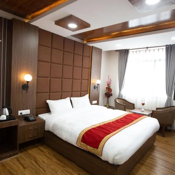 Hotel Ambrosia, Charikot, dolakha, hotel in Charikot