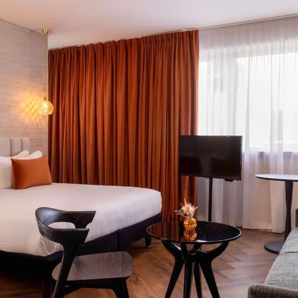 Best Western Plus Hôtel Isidore – hotel w mieście Saint-Jacques-de-la-Lande