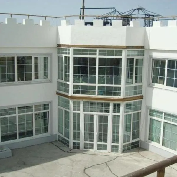 Room Hostel Koktobe, hotel a Almaty