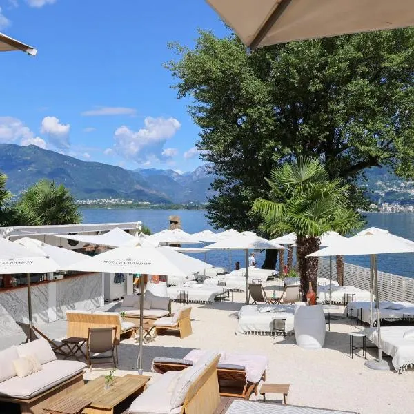 Riva Beach Club I Boutique Hotel I Restaurant, hotel v destinaci Vira