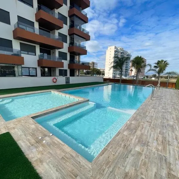 Family friendly Apartment、グアルダマル・デル・セグラのホテル