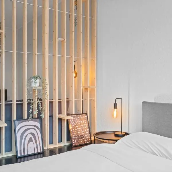 Studio in city center 15min from airport, hotel in Luxembourg