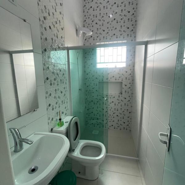 Casa a 300 Mts da Praia - 4 Quartos sendo 2 Suítes, Ar Condicionado - Foto 3
