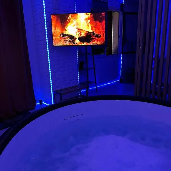 Studio Cosy avec Spa, hotel v destinácii Corbeil-Essonnes