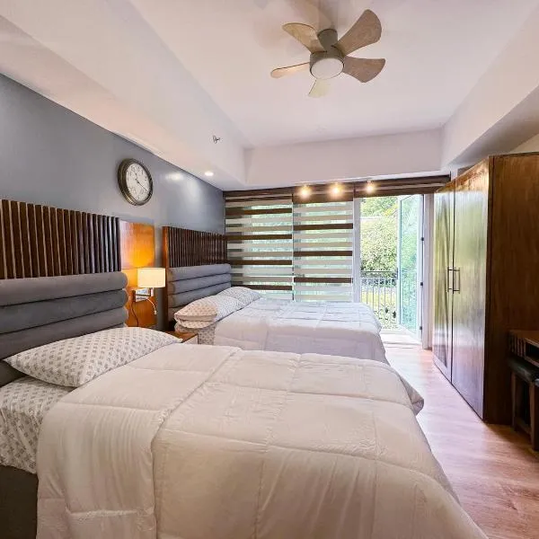 New and cozy Baguio condo near SM, hotel v destinaci Baguio