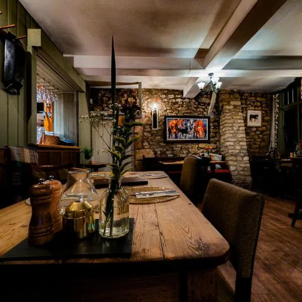 The Rose & Crown In Trent, hotel v destinaci Trent