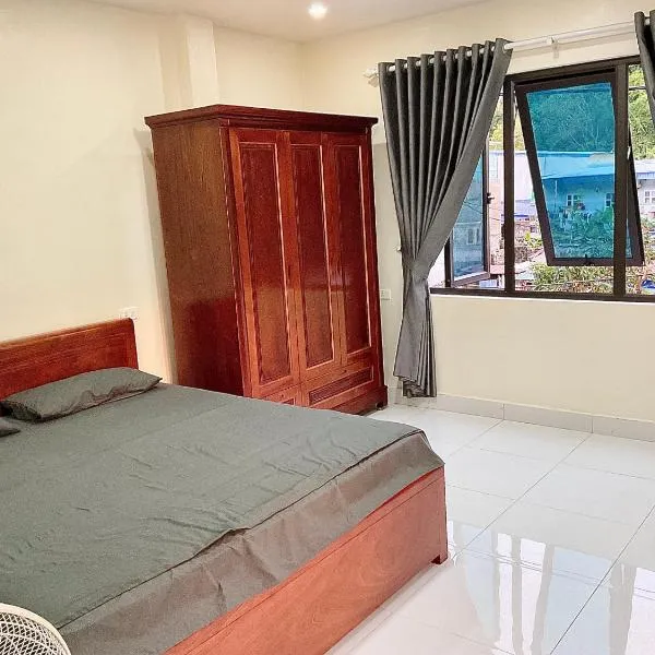 Căn hộ bao gồm vé leo núi, hotel in Cat Ba