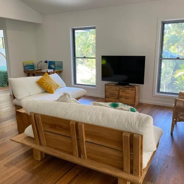 Forest Tangle Retreat, Two Bedroom, hotel v destinaci Diddillibah