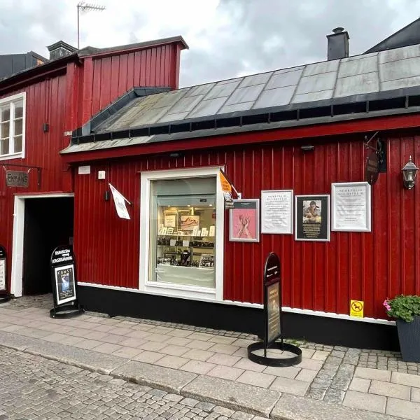 Lägenhet på Stora Torget i Norrtälje, hôtel à Norrtälje