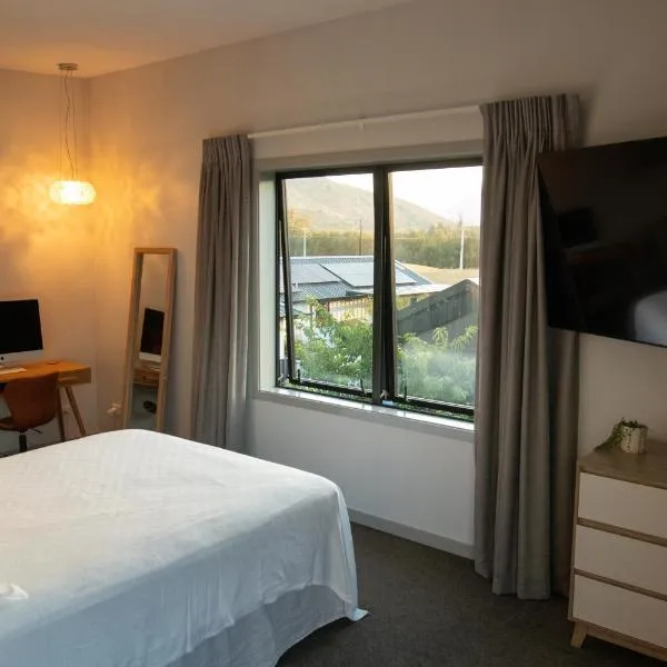 Golden Hour Villa, hotel v destinaci Queenstown