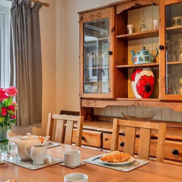 Finest Retreats - No1 Gladys Orchard, khách sạn ở Sennen
