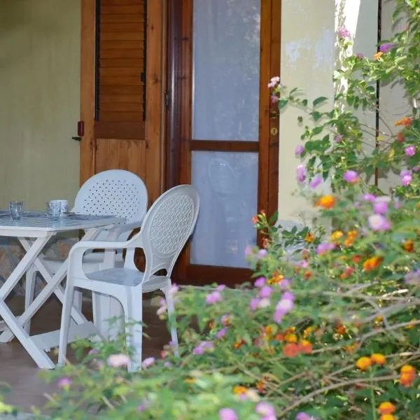 Welcomely - Blue Holiday Villa, Hotel in Muravera