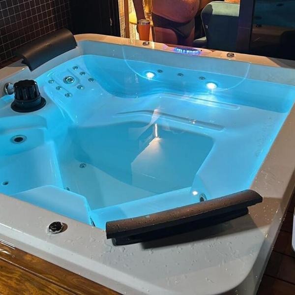 Cobertura inteira de alto padrão com 3 dormitórios e spa - Foto 3