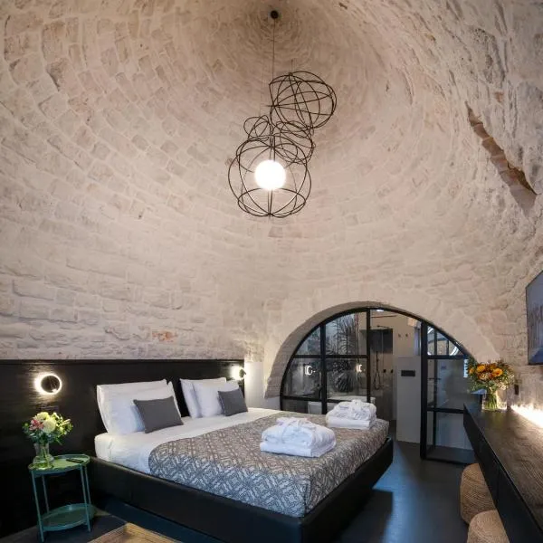 Trullo delle Sfere- Luxury trullo with Jacuzzi, ξενοδοχείο στο Αλμπερομπέλο