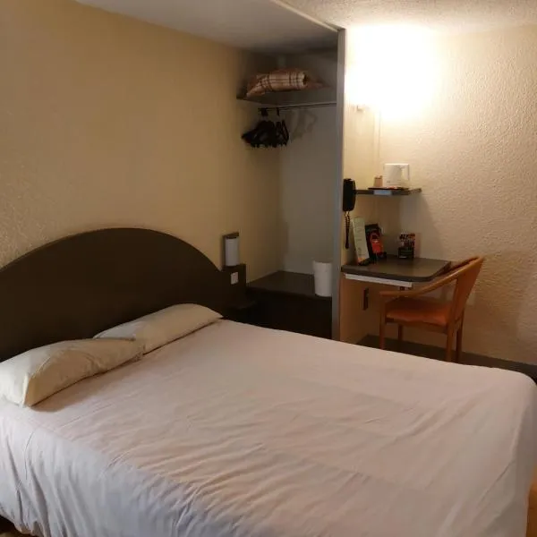 La Porte Angevine, hotel v destinaci Pouancé