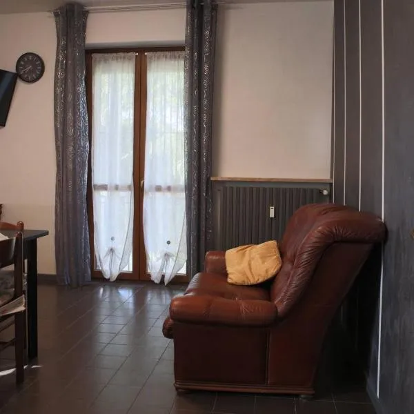 Casa Migliardi Colors, hotel v destinaci Nizza Monferrato
