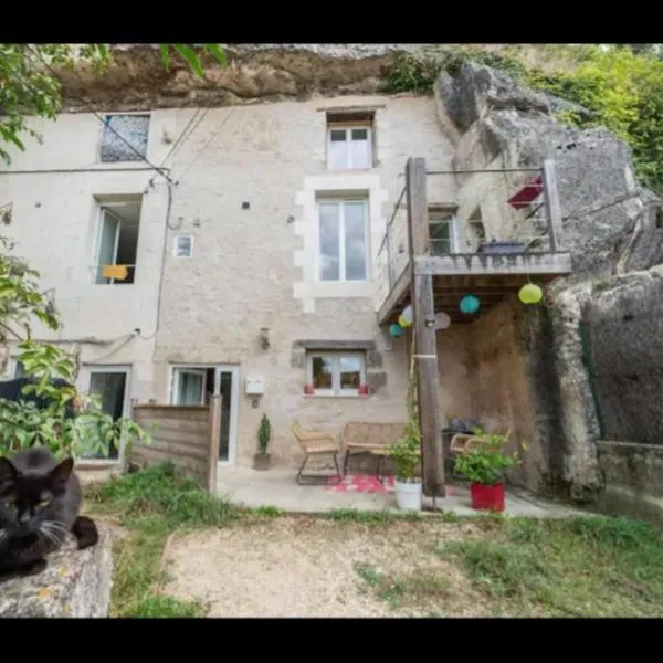 Maison troglodyte, hotel a Poitiers