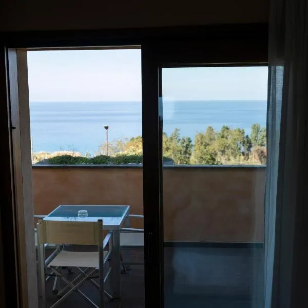 UNICO Cannamele Escape Tropea by Life Resorts, hotel Pargheliában
