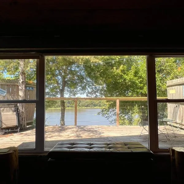 Quiver Beach Cabin，Havana的飯店