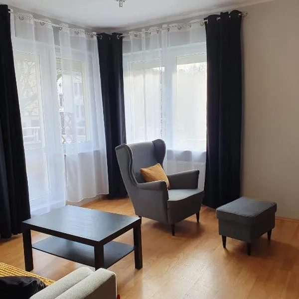 Mieszkanie Saperska Poznań - 3 pokoje – hotel w Poznaniu
