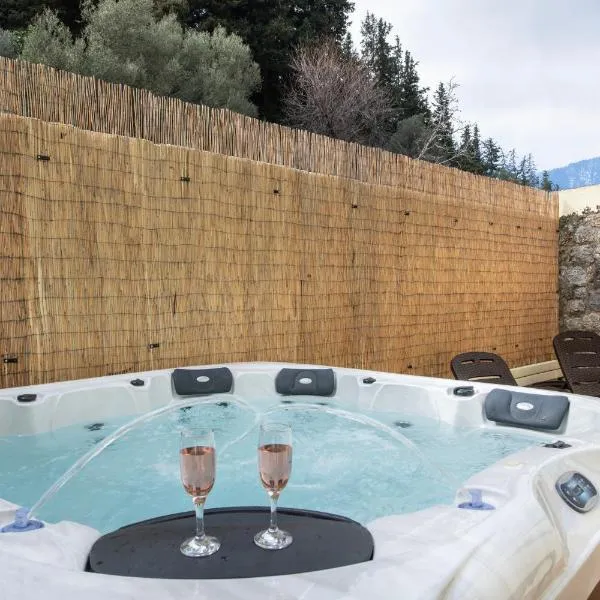 Jacuzzi Villa Nena - Chania Traditional Cottage, hotel v destinaci Thérison