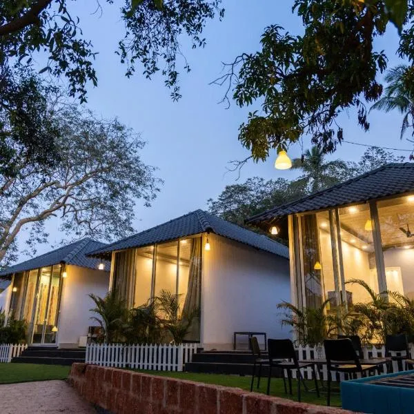 Nature's Cove Resort, hotel v destinaci Alibag