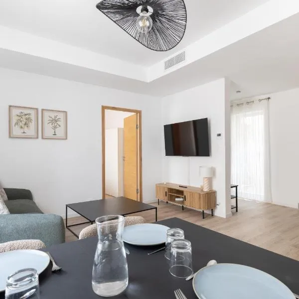 Elégance en Luberon - 4 personnes - Central - Wifi, hótel í Apt