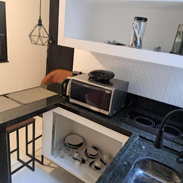 Lev Apartments - Apartamento inteiro - 2 quartos - 300 m da praia de Copacabana - Posto 4 - Foto 2