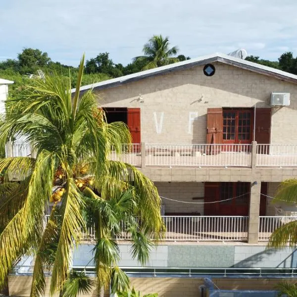 Villa Pistaches, hotel a Grand-Bourg
