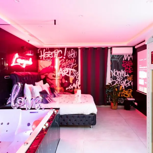 L'escapade - Jacuzzi & Sauna privés By SweetDreams, hotel v destinaci Cagnes-sur-Mer