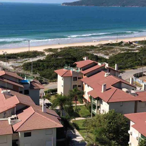 Linda cobertura em Condomínio Completo frente mar