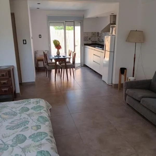 Rancho Apar T Santa Elena, מלון בPlaya Dorada
