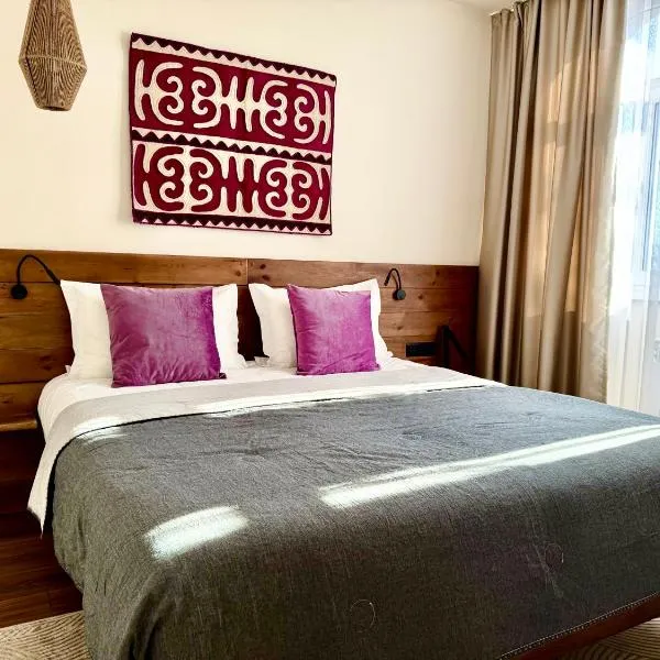 Akjola Hotel, hotel v destinaci Biškek