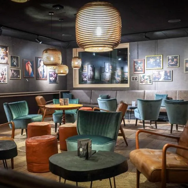 Revier Mountain Lodge Saas-Fee, khách sạn ở Saas-Fee