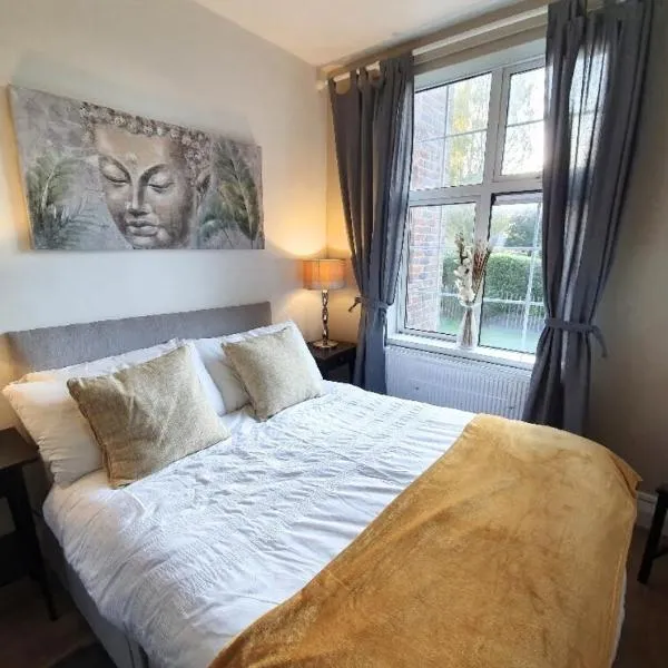 College House, hotel in Crawley