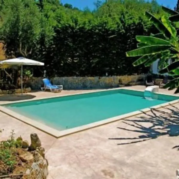 Tatiana Luxury Apartment with Private Pool by Gigi Star, khách sạn ở Zakynthos Town