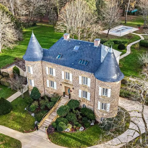 Château de Maraval – hotel w mieście Cénac-et-Saint-Julien