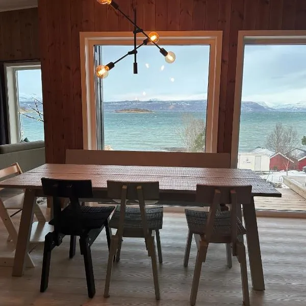 Northern Lights Lodge, отель в Нарвике