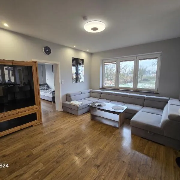 Apartament nr 2 Chorzelów, hotel v destinaci Mielec