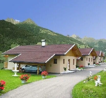 Mölltaler Ferienhäuser, hotel v destinaci Großkirchheim