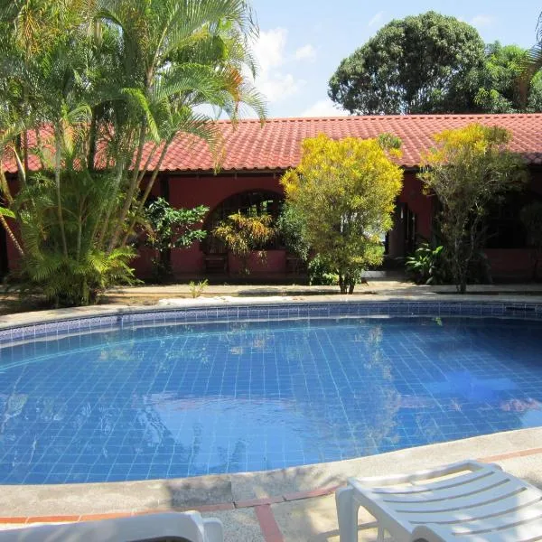 Hotel El Paraiso Escondido - Costa Rica, отель в Хако